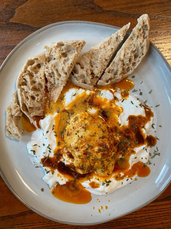 Çilbir (Turkish eggs)